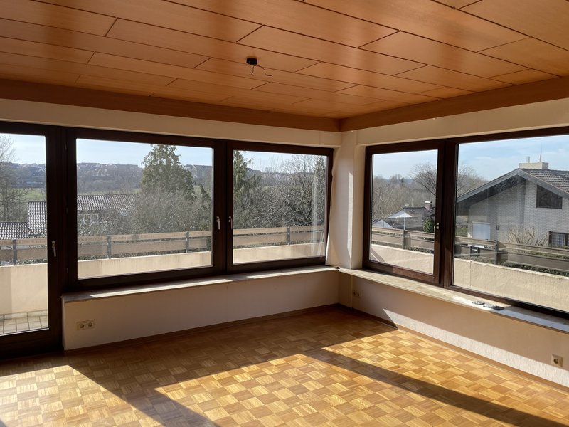 Umbau und Sanierung Einfamilienhaus mit Dachgeschoss-Ausbau in Sachsenheim